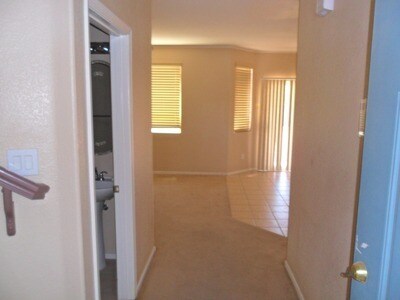 1637 E Aspen Ave photo 4