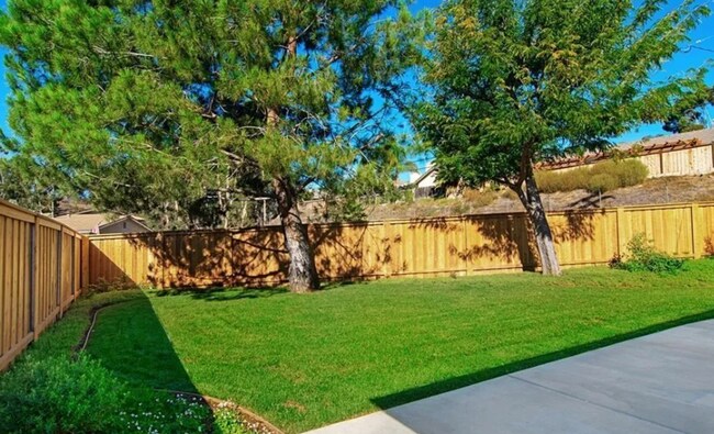 790-92 Vineyard Rd San Marcos, CA 92069 photo 4