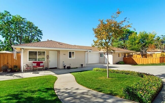 790-92 Vineyard Rd San Marcos, CA 92069