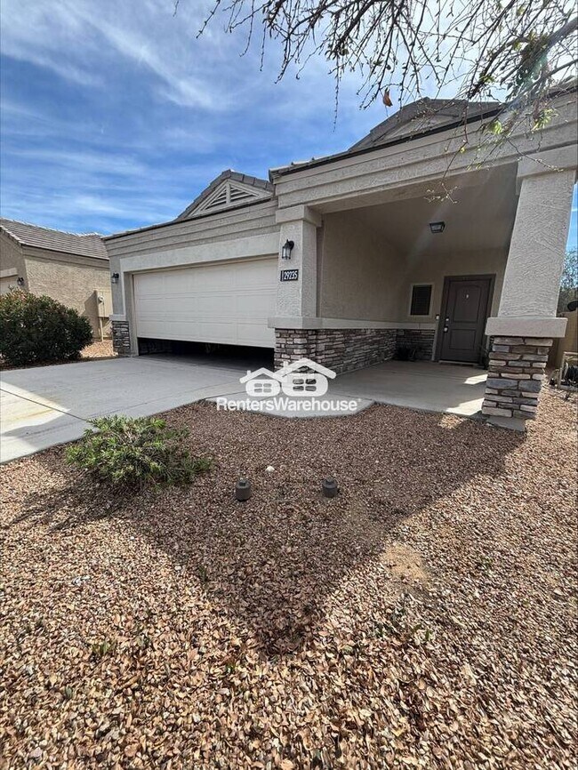 29235 W Clarendon Ave Buckeye, AZ 85396 photo 3