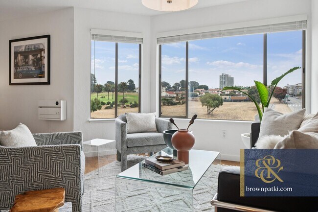 3501 Laguna St San Francisco, CA 94123 photo 4