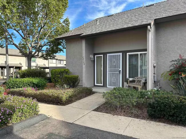 12108 Wilsey Way Poway, CA 92064 photo 3