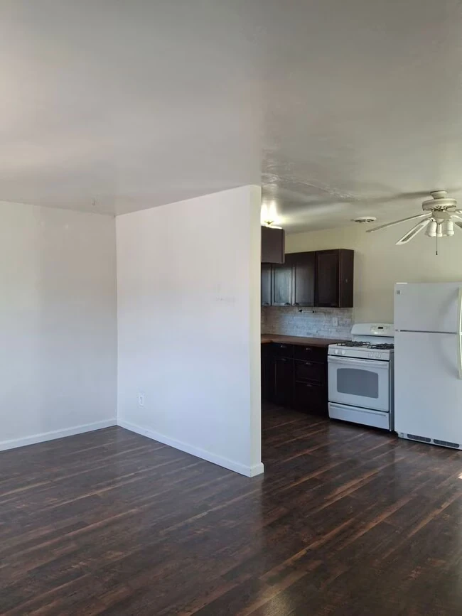 3231 Madison Ave San Diego, CA 92116 photo 3