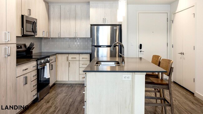 1760 S Crismon Rd Mesa, AZ 85209 photo 3