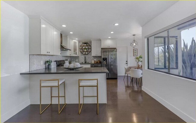 1368 Sevier Ave Menlo Park, CA 94025 photo 5
