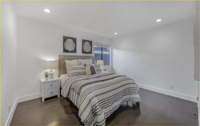 1368 Sevier Ave Menlo Park, CA 94025 photo 2