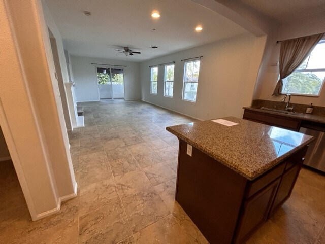 2163 Dutchman Ct Chula Vista, CA 91915 photo 4