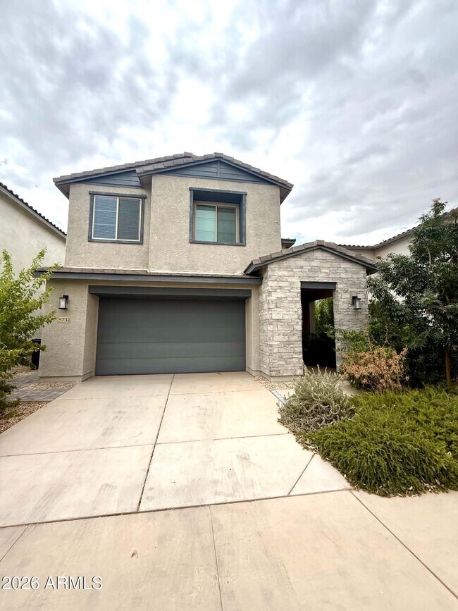 5731 S Labelle Mesa, AZ 85212