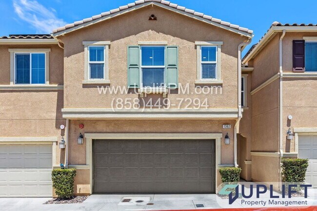 1362 Palo Verde Way Vista, CA 92083