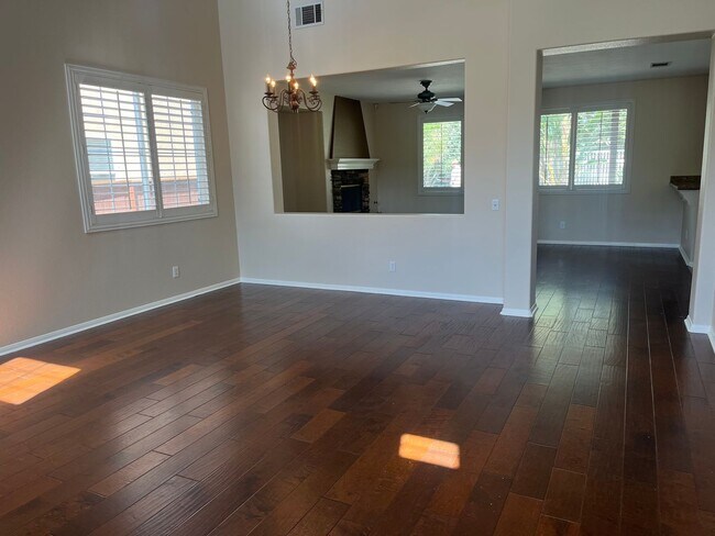 32855 Abana Ct Temecula, CA 92592 photo 3