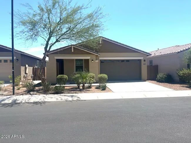 9217 W Willow Bend Ln photo 2