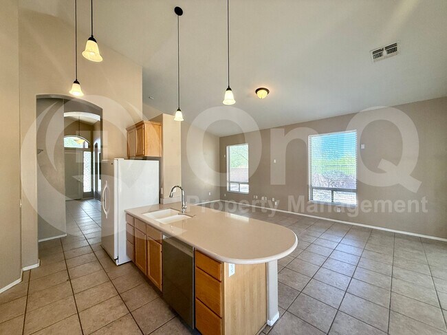 7644 E Regina St Mesa, AZ 85207 photo 3