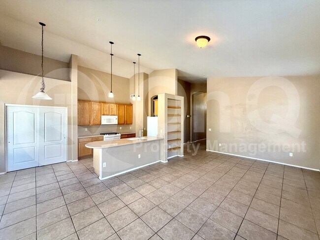 7644 E Regina St Mesa, AZ 85207 photo 4