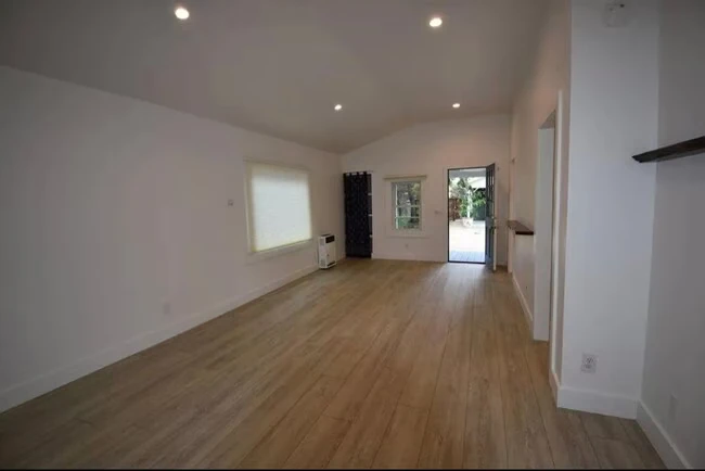 Others on Spencer Ave Unit Studio · Santa Rosa photo 5