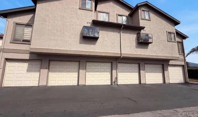 3625 Avocado Village Ct La Mesa, CA 91941