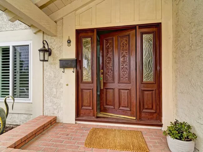 5728 El Cabo Ct San Diego, CA 92124 photo 2
