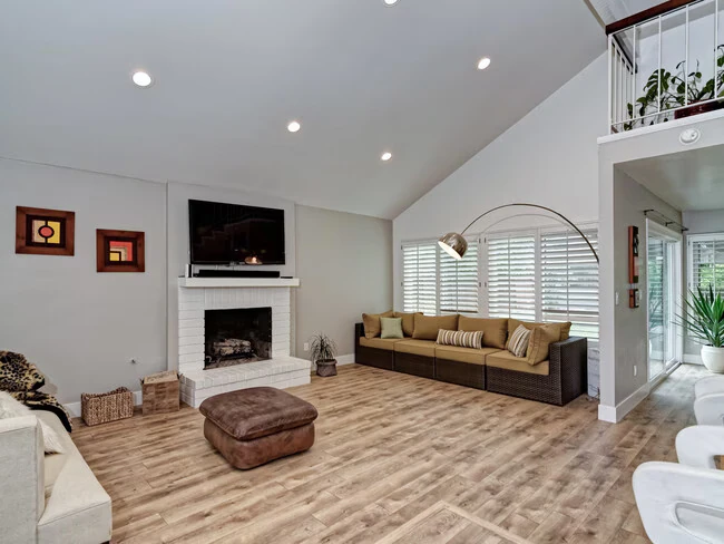 5728 El Cabo Ct San Diego, CA 92124 photo 4