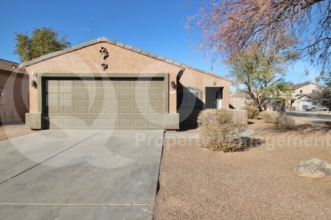 726 W Bowker St Phoenix, AZ 85041 photo 2