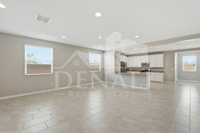 16692 W Alameda Rd Surprise, AZ 85387 photo 5