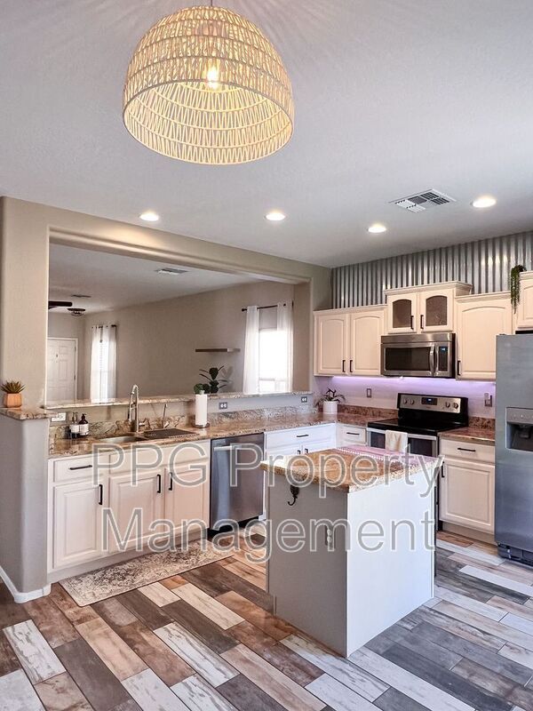 17225 W Carmen Dr Surprise, AZ 85388 photo 3