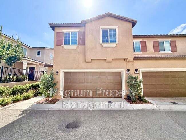 24242 Hazelnut Ave photo 2