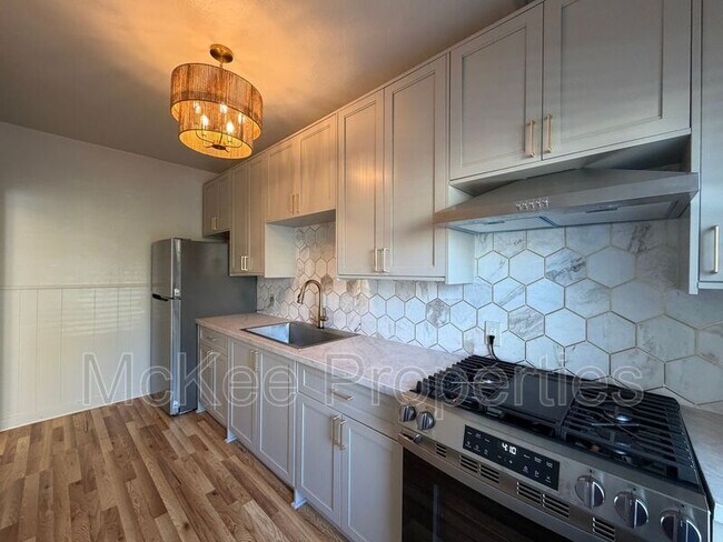 2142 First Ave. San Diego, CA 92101 photo 4