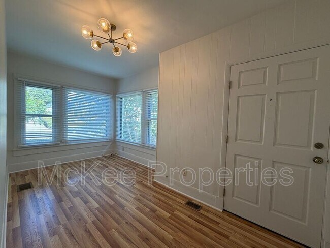 2142 First Ave. San Diego, CA 92101 photo 2
