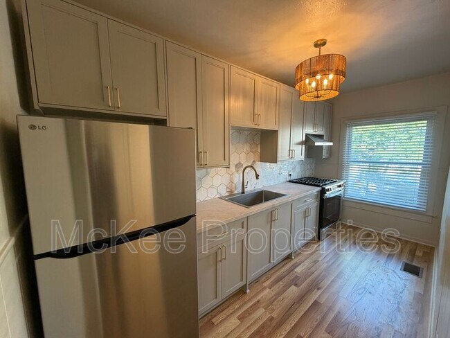 2142 First Ave. San Diego, CA 92101