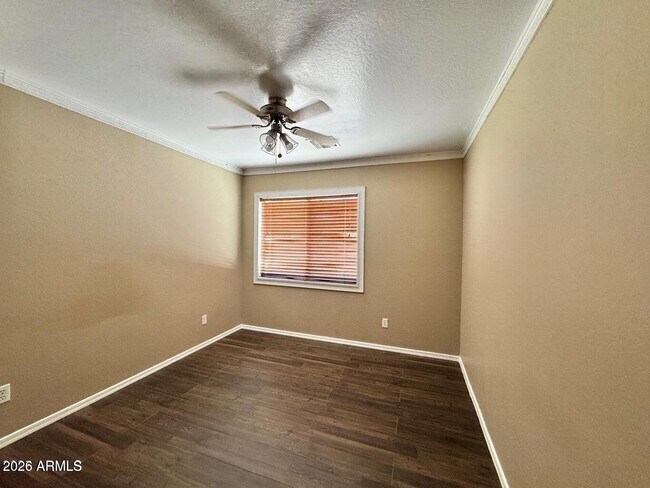 19286 N Duncan Dr photo 4