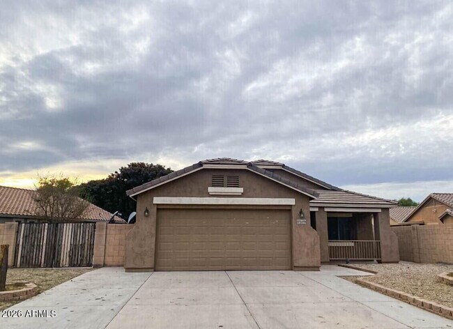 19286 N Duncan Dr photo 2