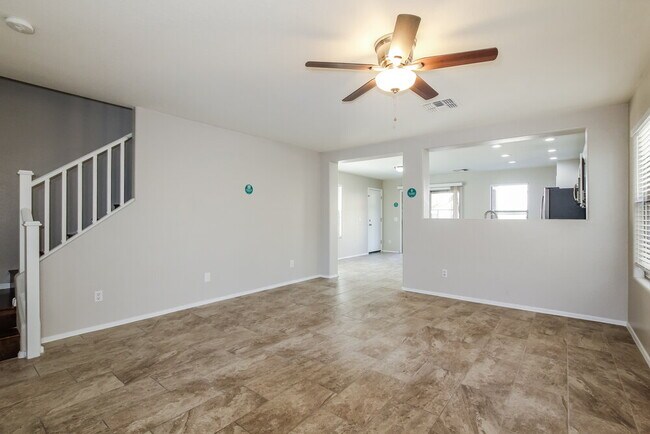 18538 W Fairway Dr Surprise, AZ 85374 photo 5