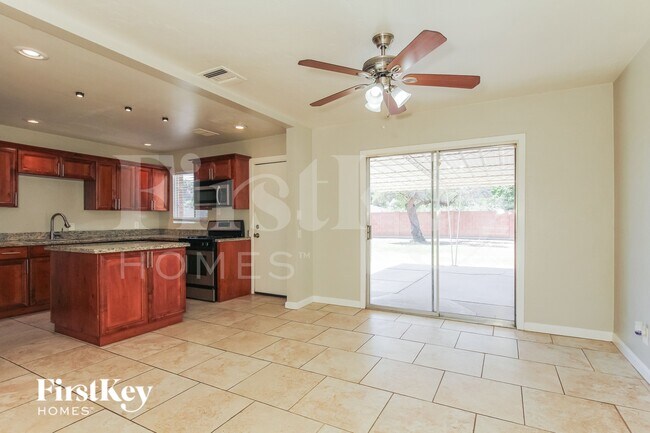 1507 W Berridge Ln Phoenix, AZ 85015 photo 5