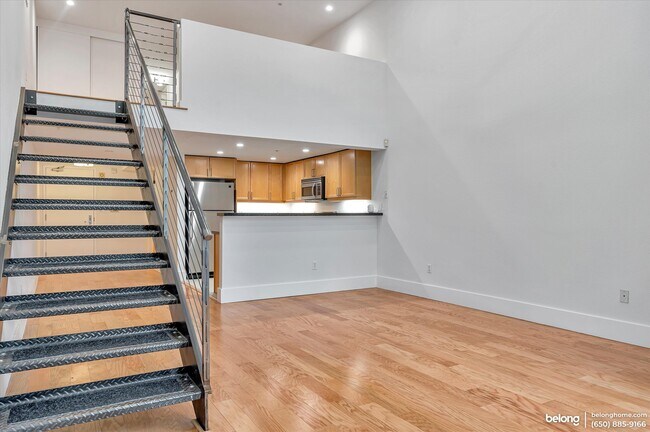 2068 3rd St San Francisco, CA 94107 photo 2