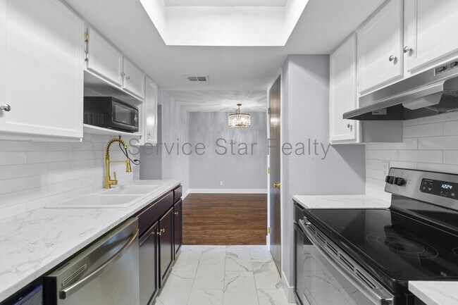 4211 E Palm Ln Phoenix, AZ 85008 photo 5