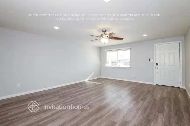 3922 E Emile Zola Ave photo 3