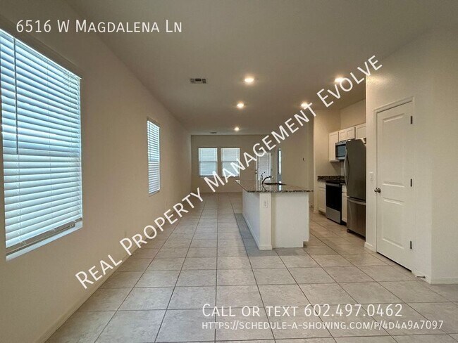 6516 W Magdalena Ln Phoenix, AZ 85339 photo 3