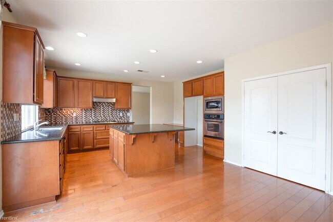 30825 Park Vista Cir Temecula, CA 92591 photo 5
