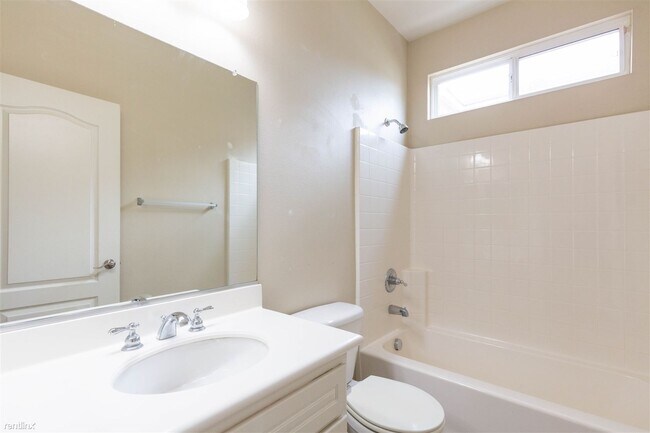 30825 Park Vista Cir Temecula, CA 92591 photo 3