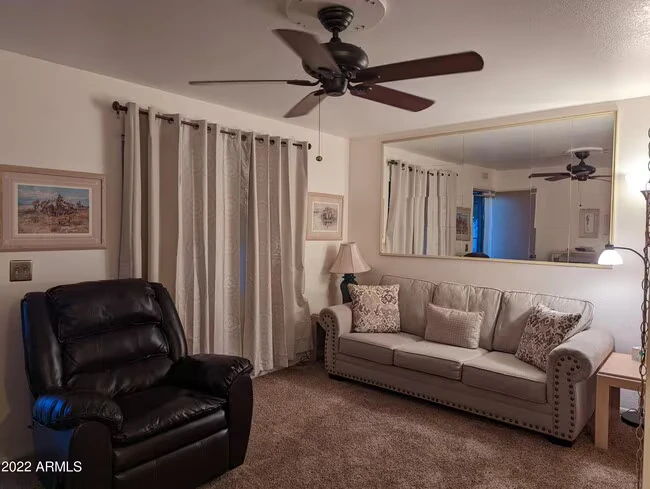 320 Lancaster Ct Florence, AZ 85132 photo 3