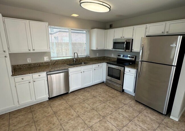 176 N 166th Ln photo 2