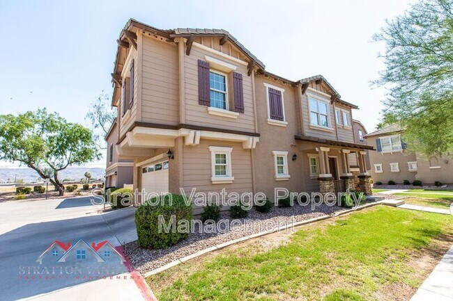 2113 E Huntington Dr Phoenix, AZ 85040 photo 3