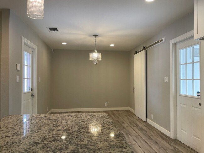 1369 W 14th St Tempe, AZ 85281 photo 5