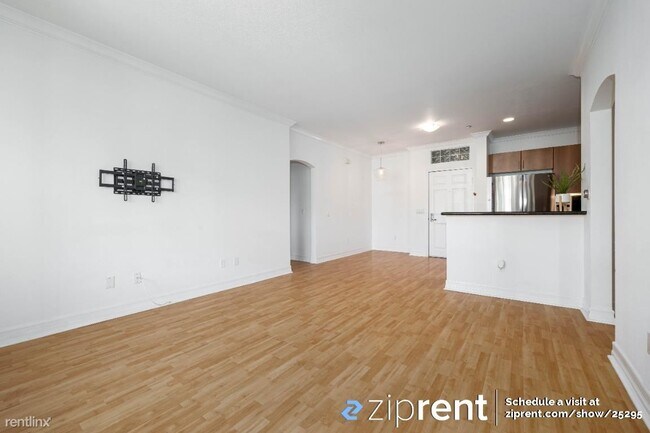 550 Park Blvd San Diego, CA 92101 photo 4