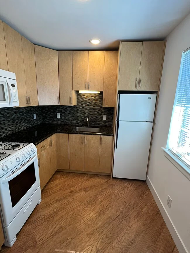 515 Mission Ave San Rafael, CA 94901 photo 5