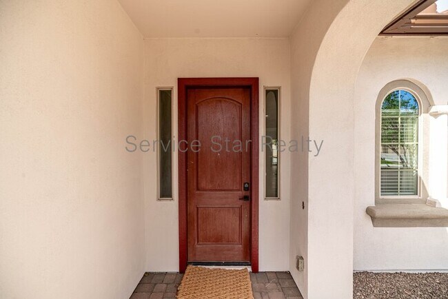6854 E Ivyglen St Mesa, AZ 85207 photo 2