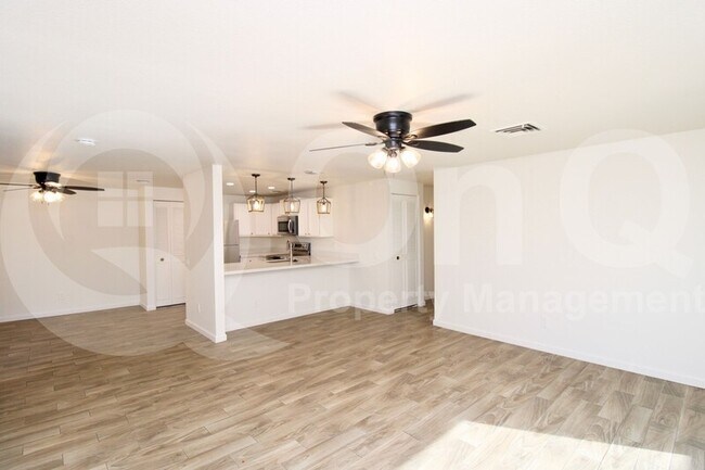 2129 N Villas Ln Chandler, AZ 85224 photo 4