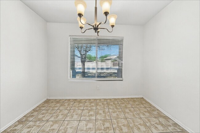 11353 W Buchanan St Avondale, AZ 85323 photo 5