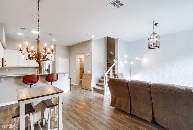 1560 Santa Carolina Rd Chula Vista, CA 91913