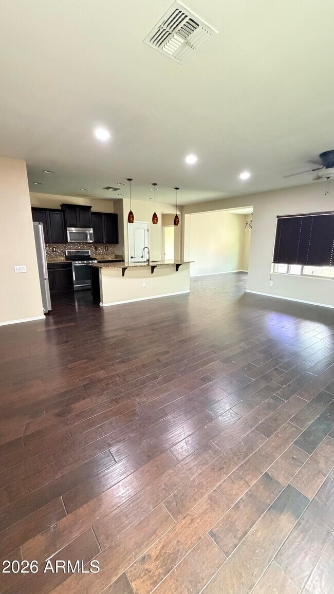 10786 W Yearling Rd Peoria, AZ 85383 photo 5