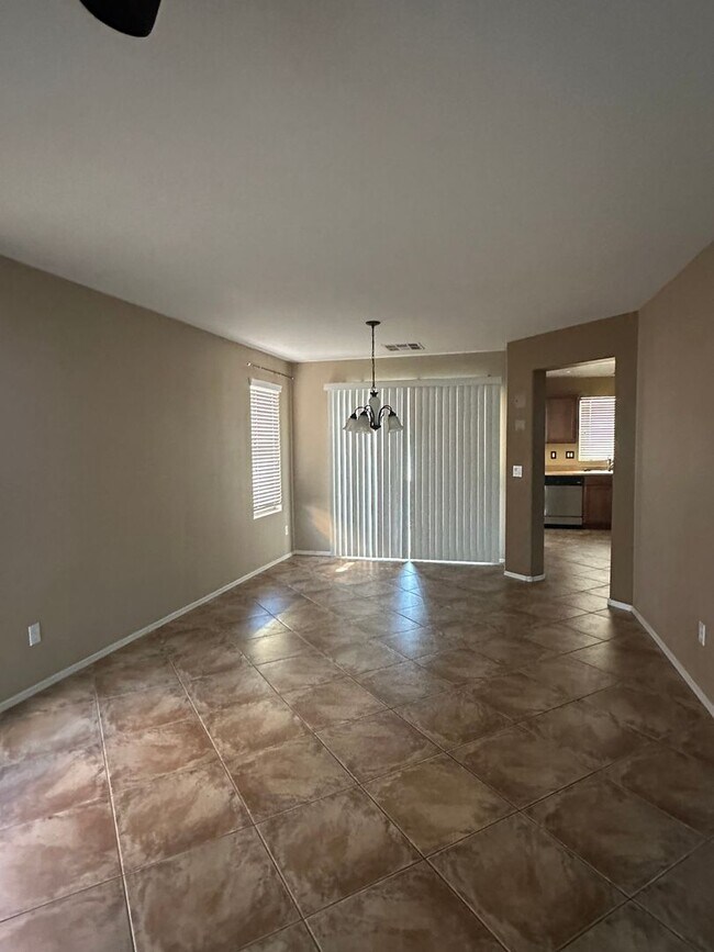 2658 E Megan St Gilbert, AZ 85295 photo 3